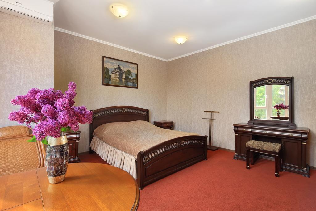 Rest-Exclusive Guest House Kislovodsk Room photo