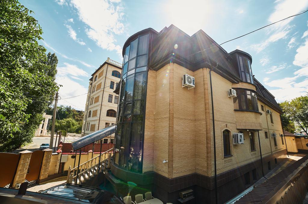 Rest-Exclusive Guest House Kislovodsk Exterior photo