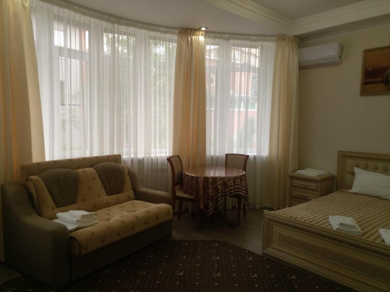 Rest-Exclusive Guest House Kislovodsk Exterior photo